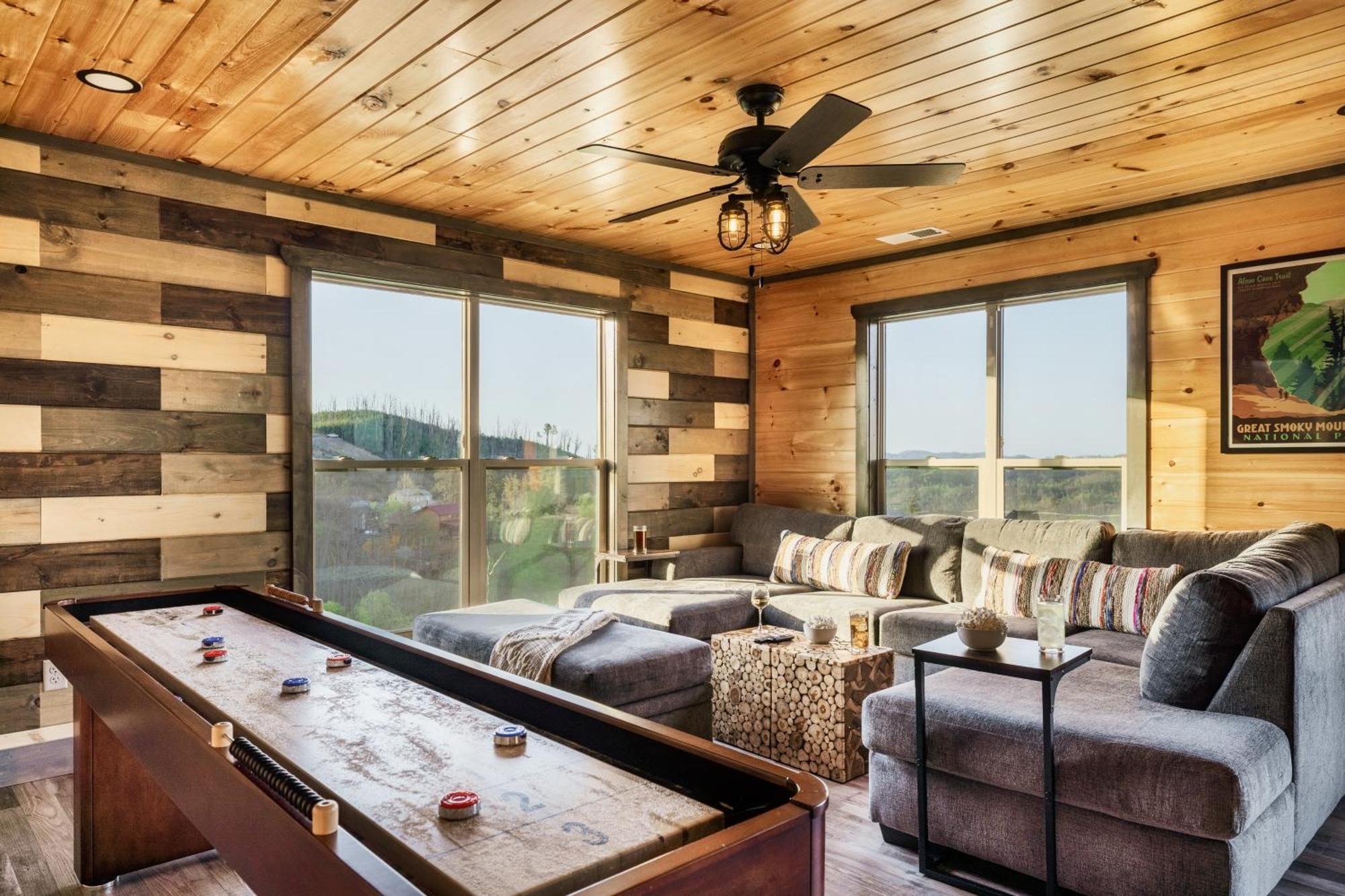 Mountainscape - Brand New Cabin W Views - Hottub - Firetable - Ps5 - Pooltable - 3 Pools Gatlinburg Eksteriør billede