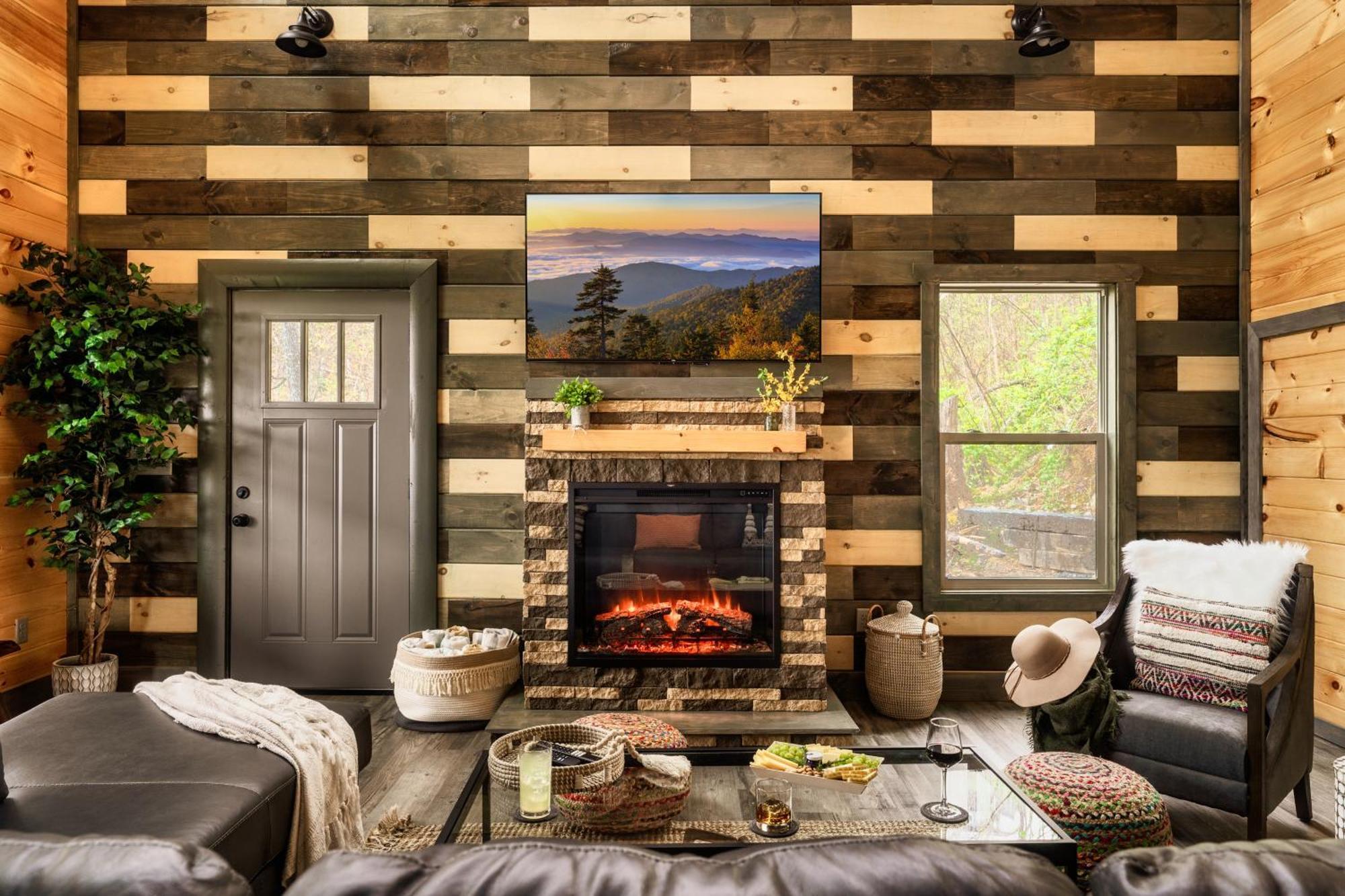Mountainscape - Brand New Cabin W Views - Hottub - Firetable - Ps5 - Pooltable - 3 Pools Gatlinburg Eksteriør billede